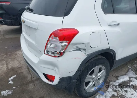2019 Chevrolet Trax 1Lt from USA, damaged, VIN 3GNCJLSB8KL366604